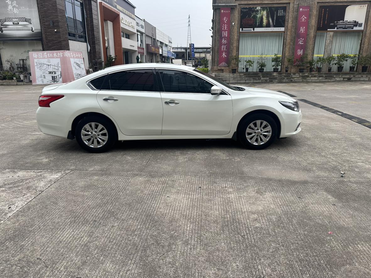 Nissan Altima 2016 thumb 6