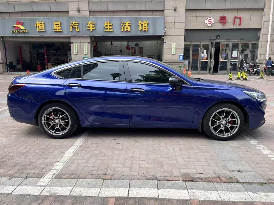 Hongqi H5 2019 thumb 6