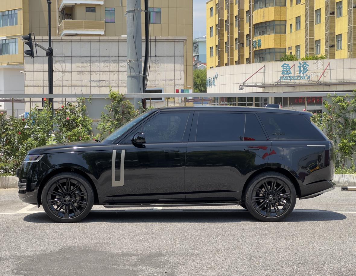 Land Rover Range Rover 2025 thumb 2
