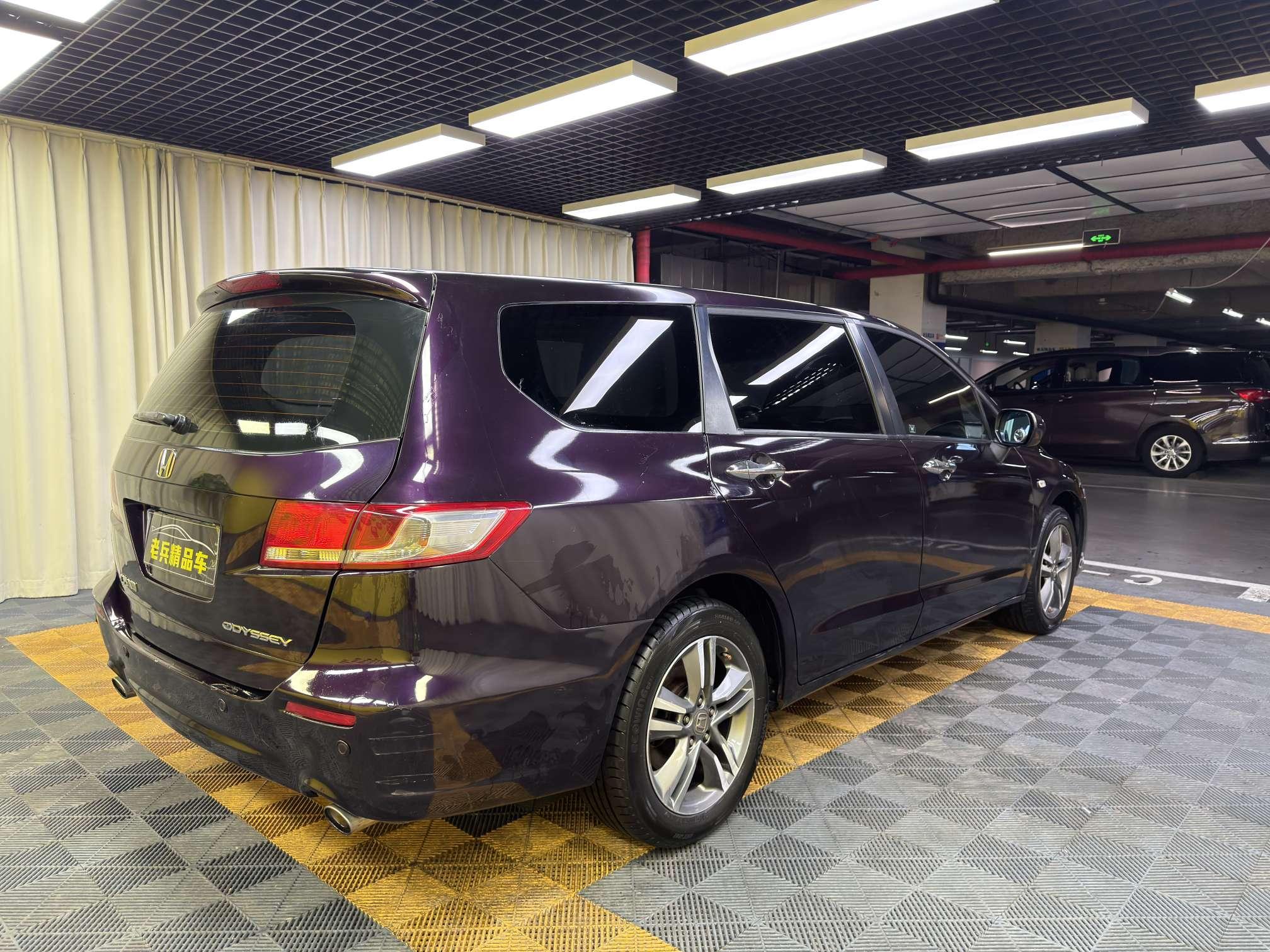 Honda Odyssey 2011 thumb 5