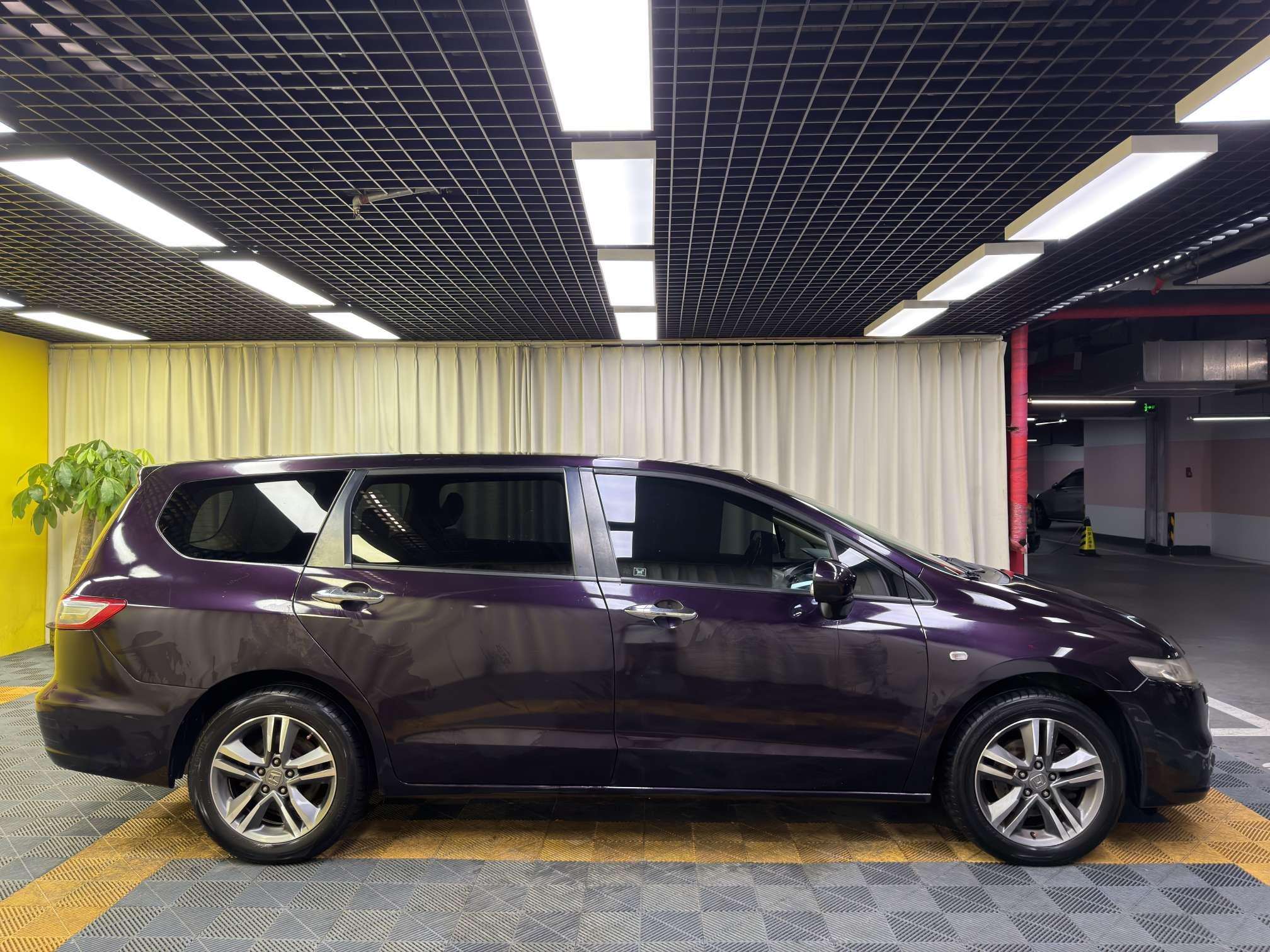 Honda Odyssey 2011 thumb 6
