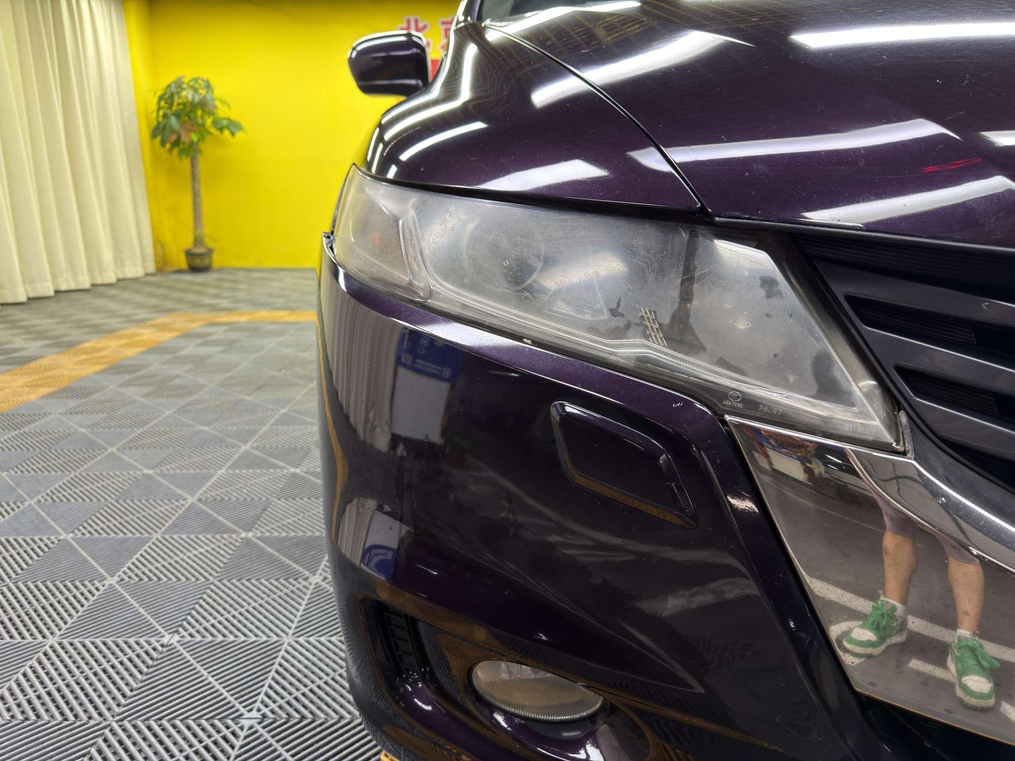 Honda Odyssey 2011 thumb 8