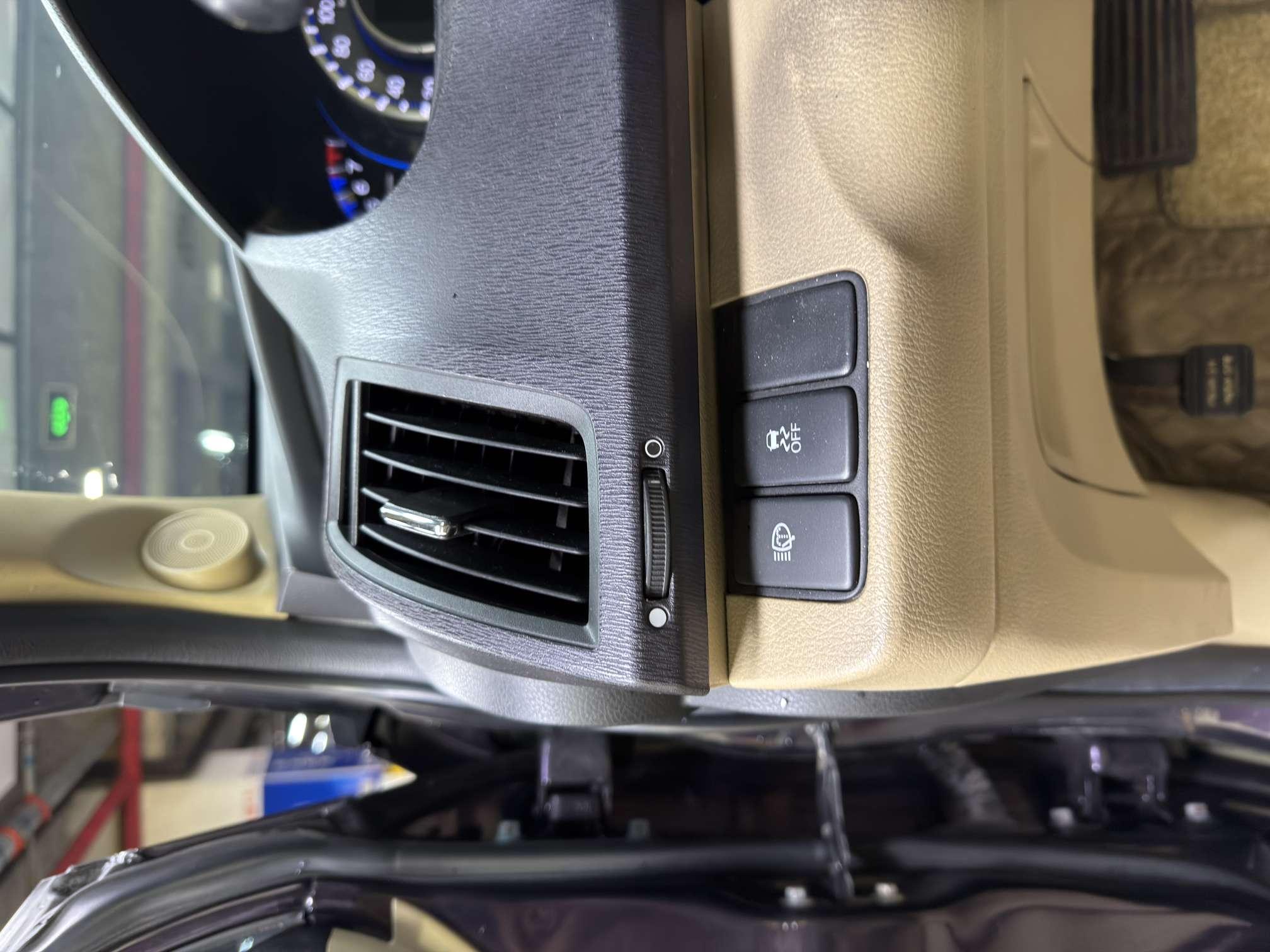 Honda Odyssey 2011 thumb 10