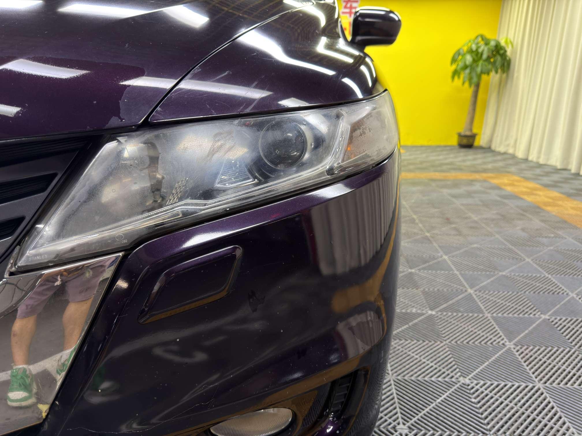 Honda Odyssey 2011 thumb 11