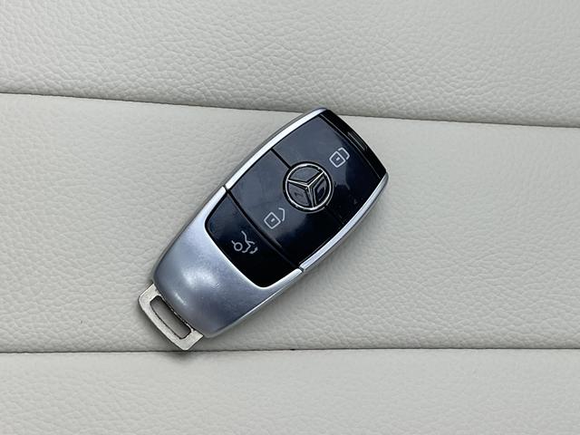 Mercedes-Benz E-Класс 2021 thumb 9
