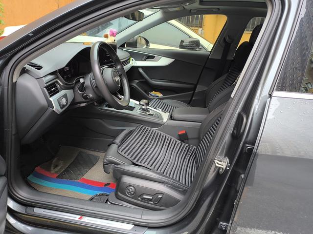 Audi A4 2020 thumb 5