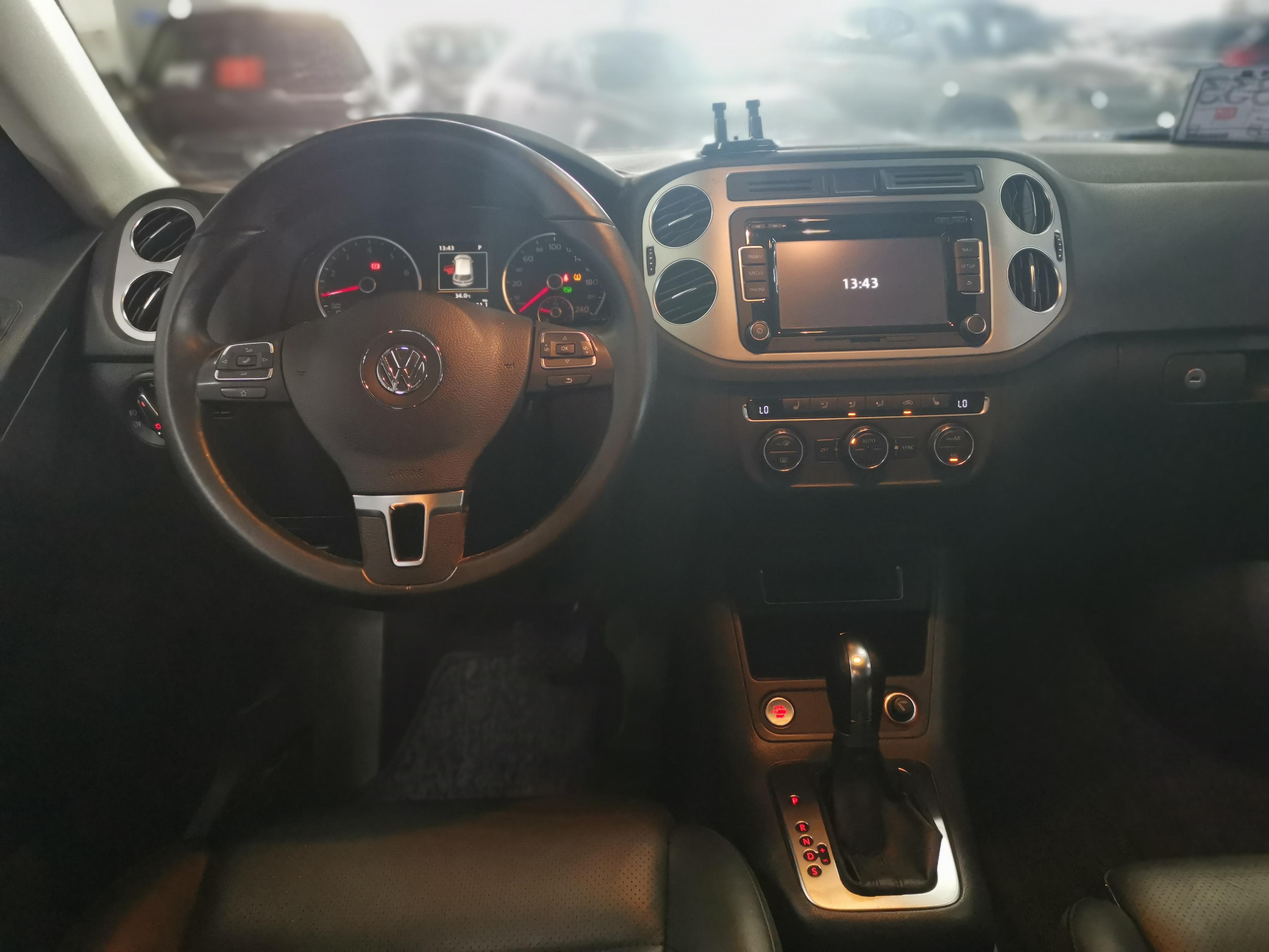 Volkswagen Tiguan 2015 thumb 9