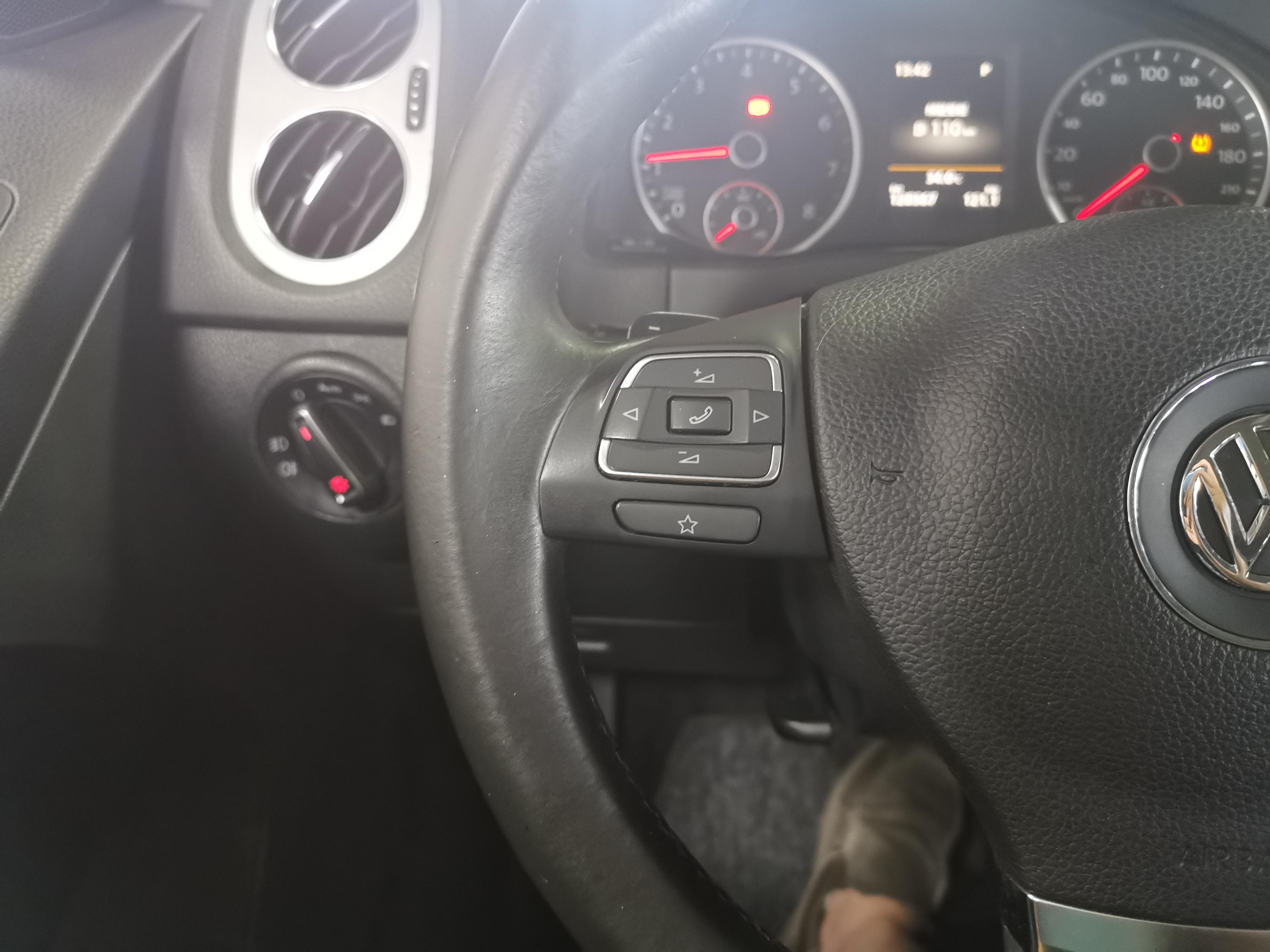 Volkswagen Tiguan 2015 thumb 11