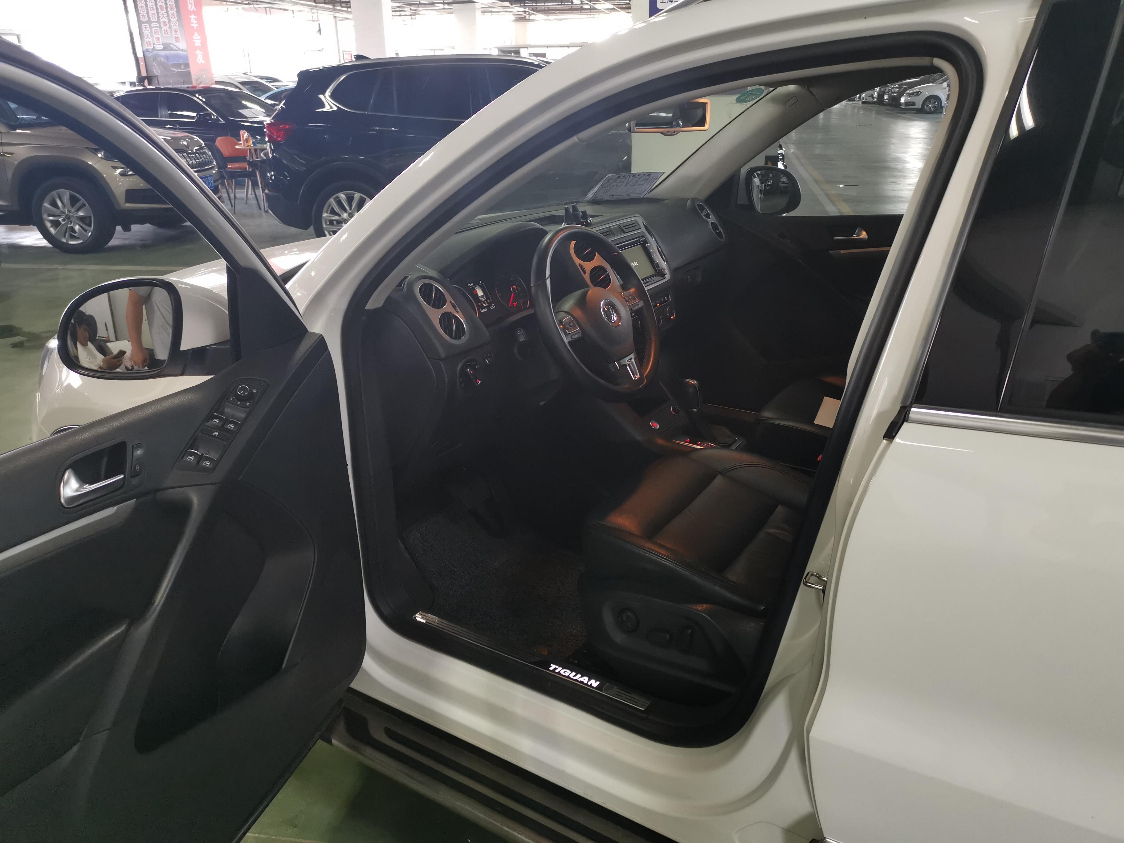 Volkswagen Tiguan 2015 thumb 12