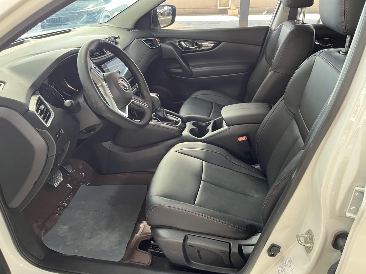 Nissan Qashqai+2 2023 thumb 8