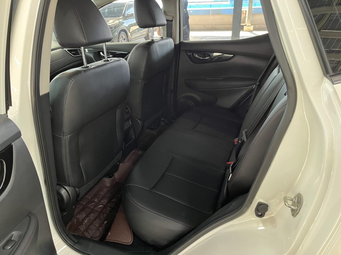 Nissan Qashqai+2 2023 thumb 9