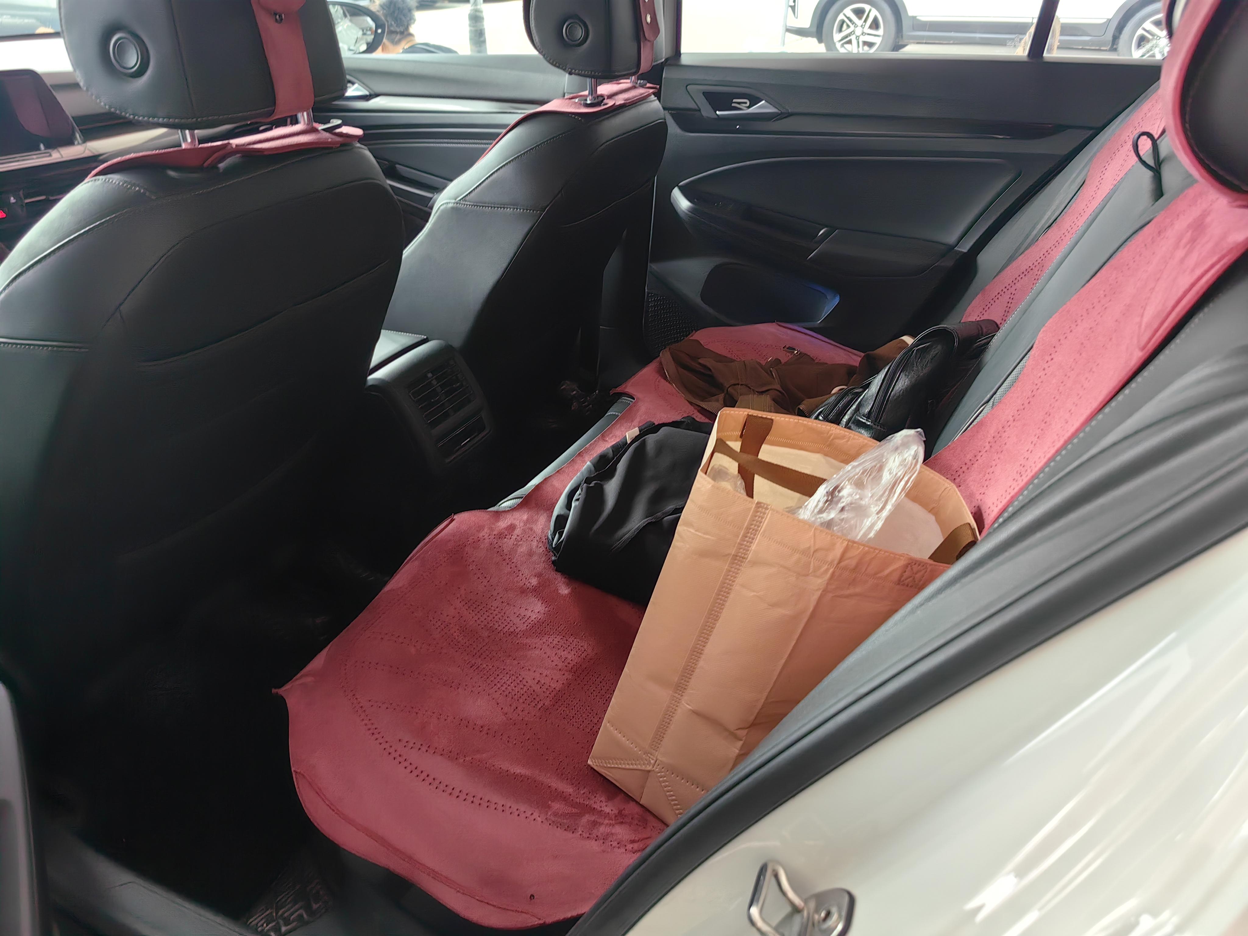 Volkswagen Golf Sportsvan 2022 thumb 10