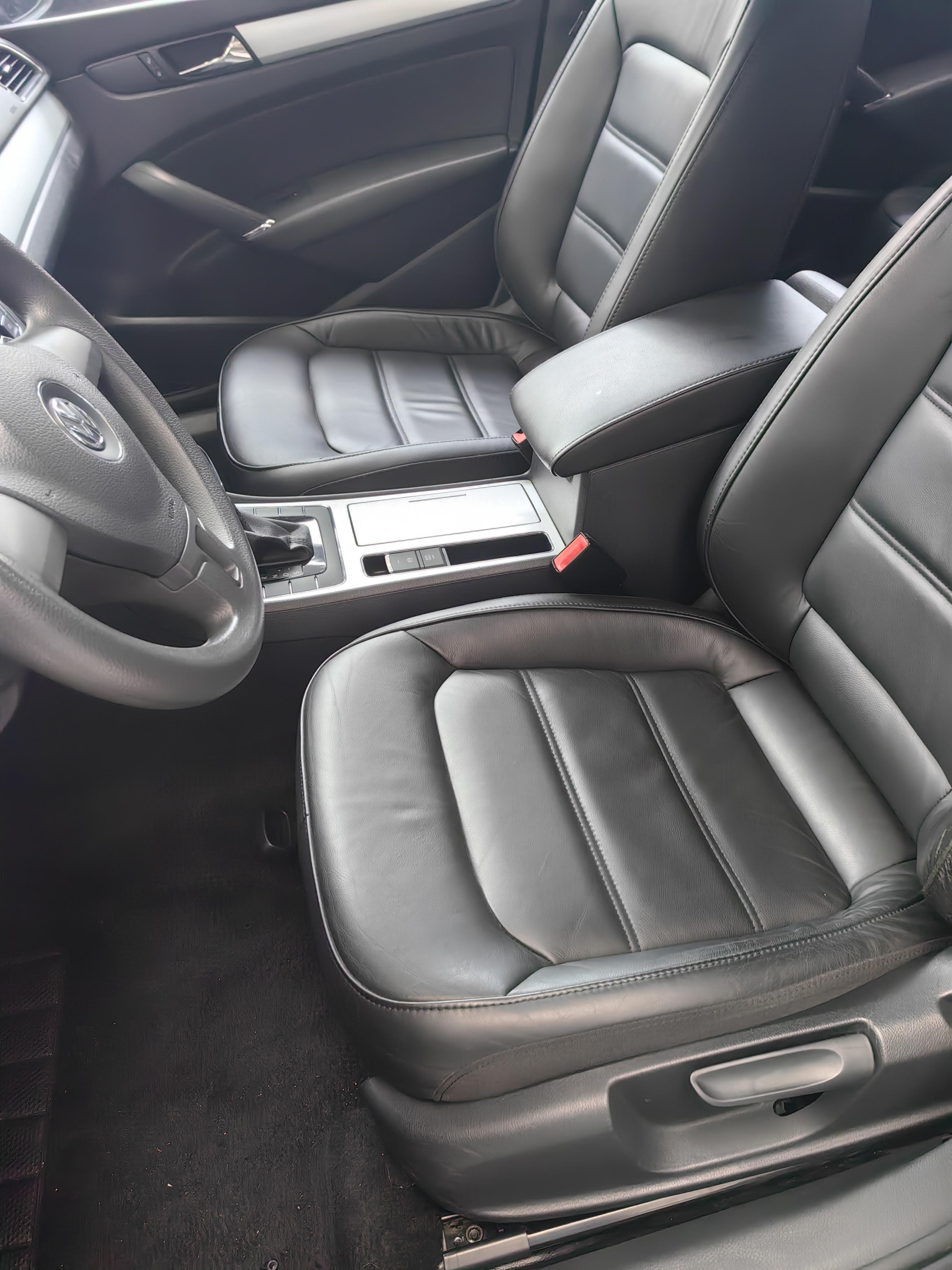 Volkswagen Passat (North America and China) 2015 thumb 7