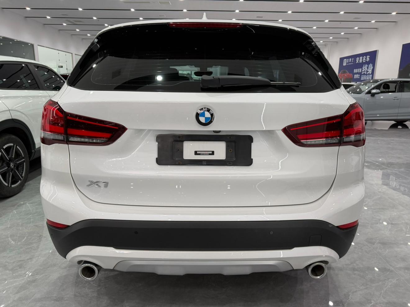BMW X1 2021 thumb 3