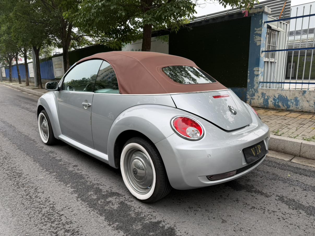 Volkswagen Beetle 2009 thumb 5
