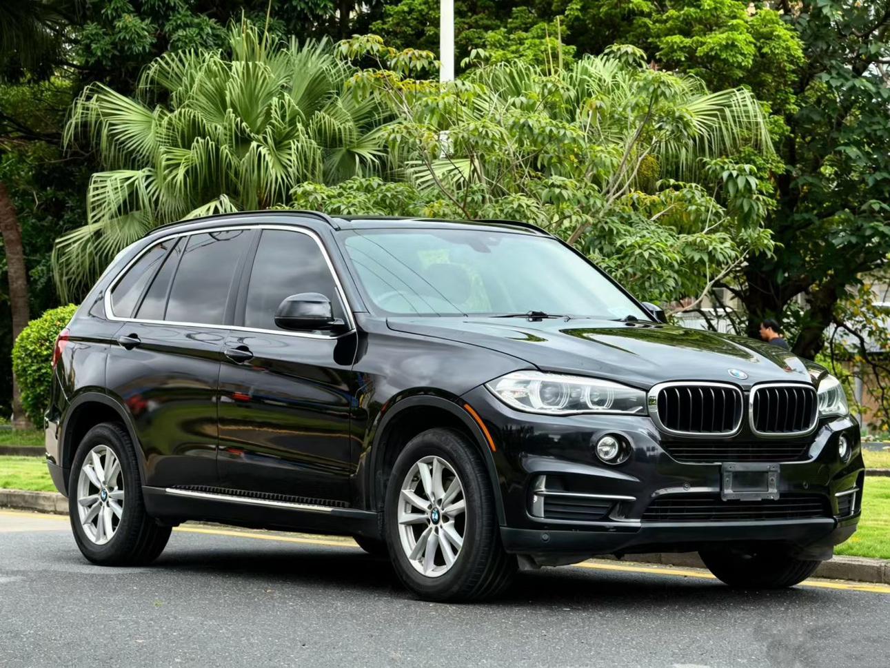 BMW X5 2015 thumb 10