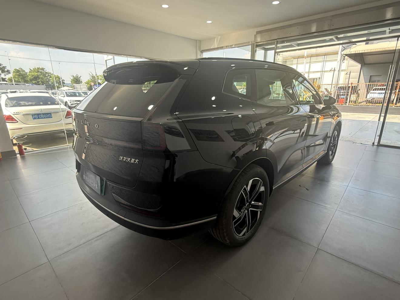 Volvo XC70 2026 thumb 4