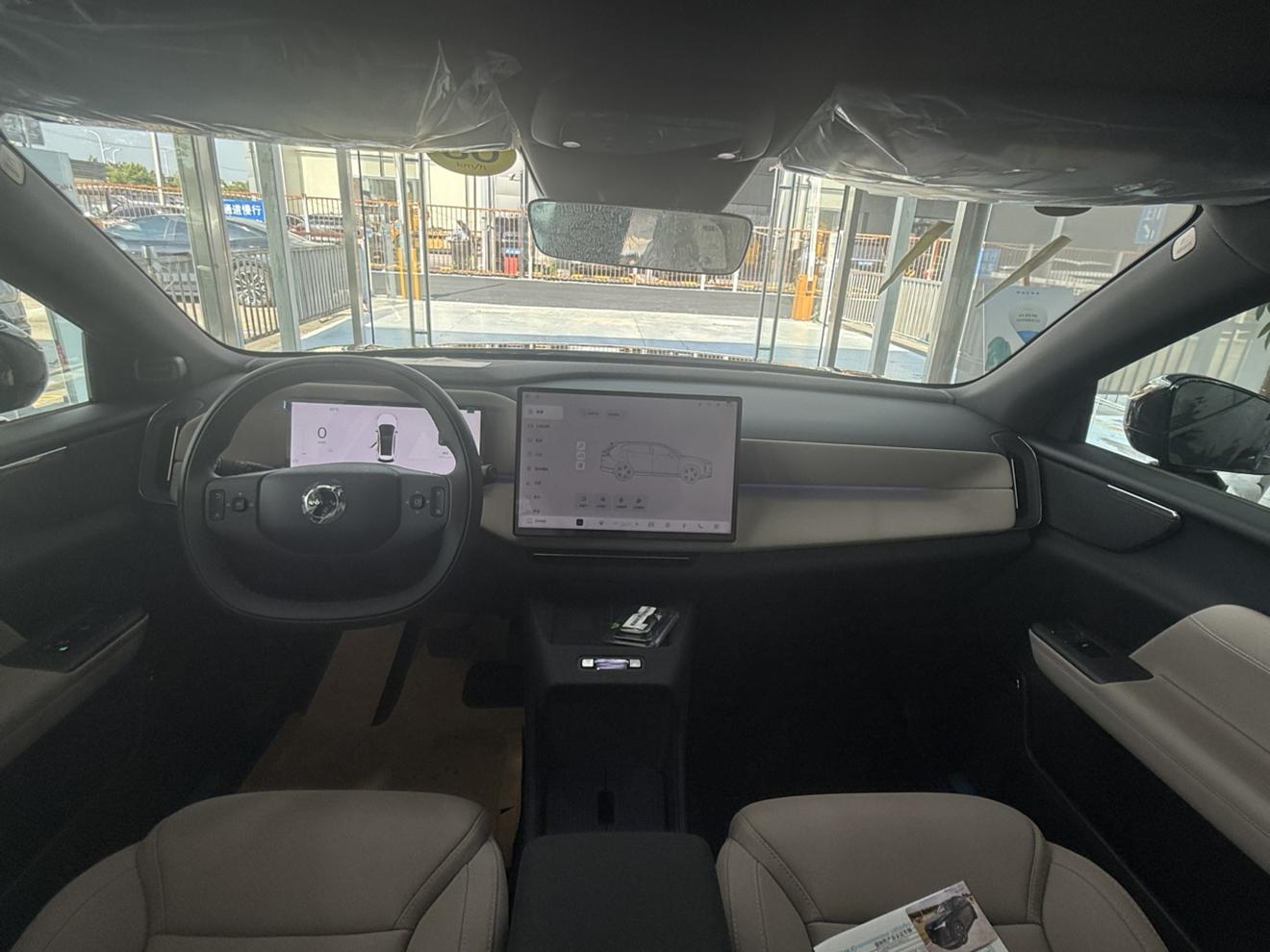 Volvo XC70 2026 thumb 10