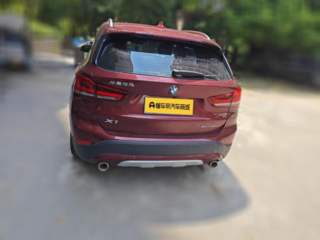 BMW X1 2020 thumb 3
