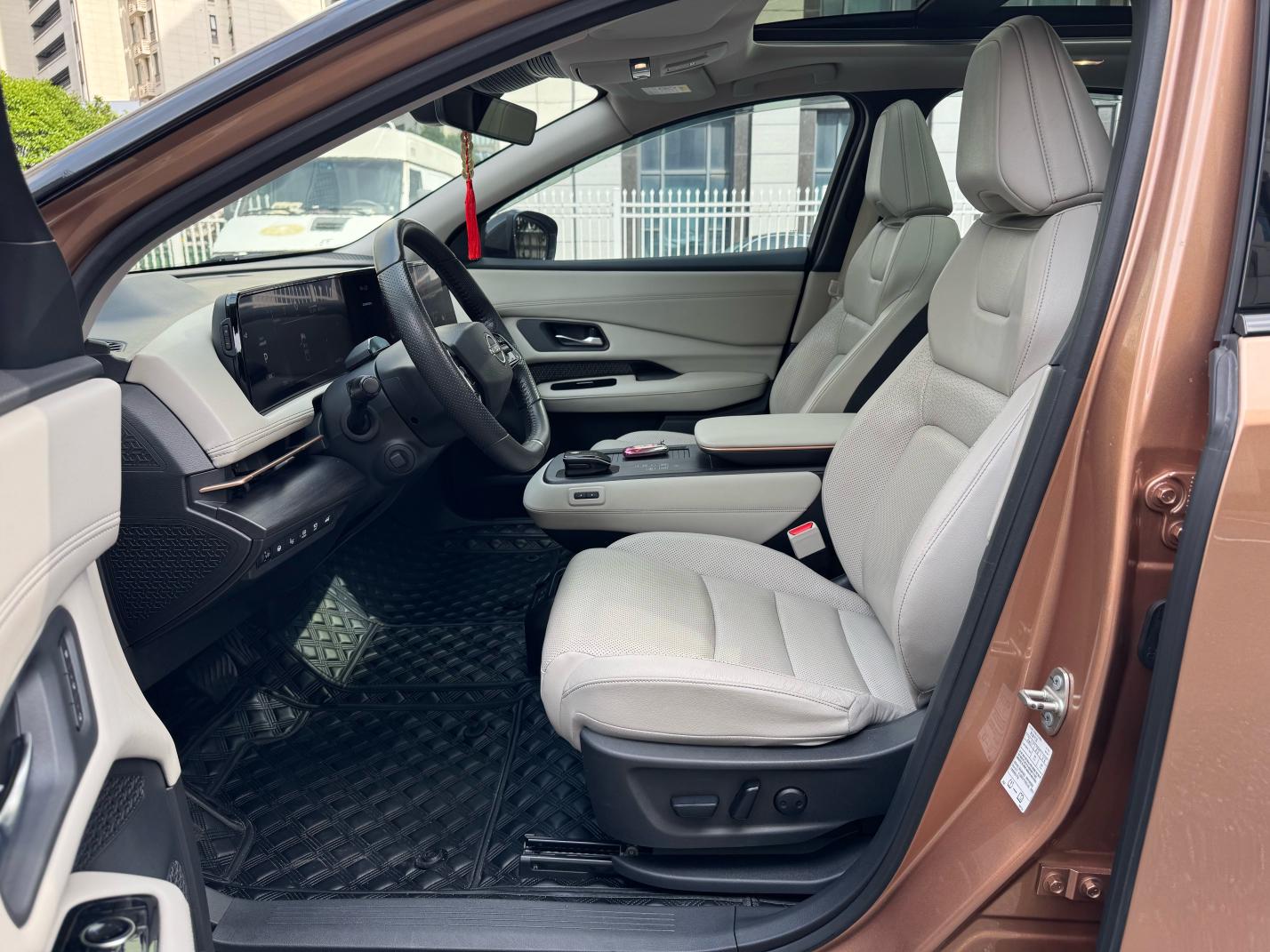 Nissan Ariya 2022 thumb 12