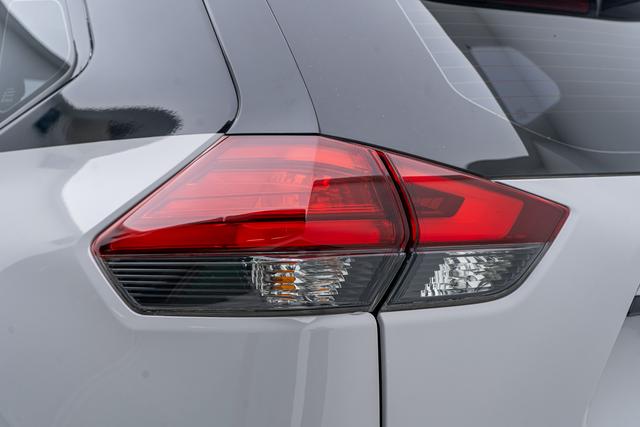 Nissan X-Trail 2021 thumb 11