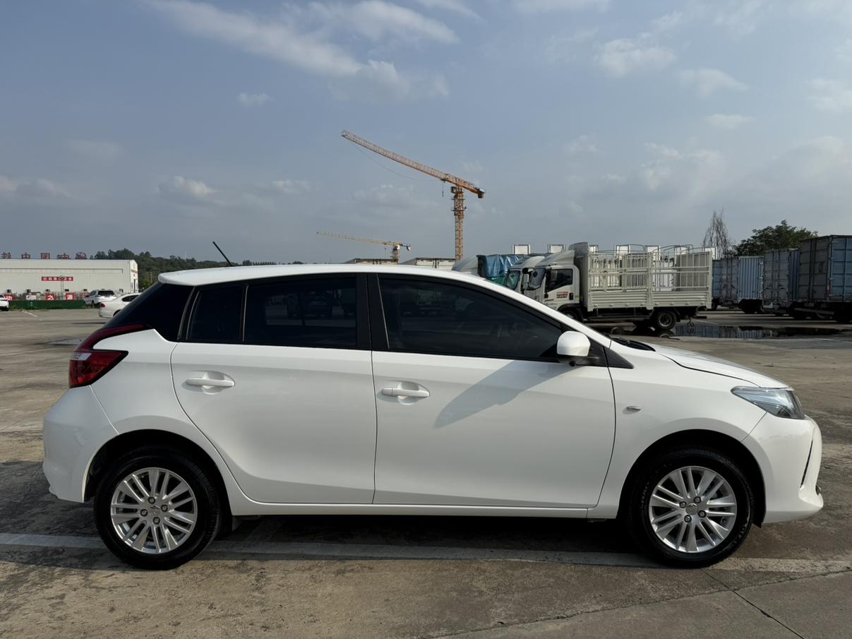 Toyota Vios 2017 thumb 6