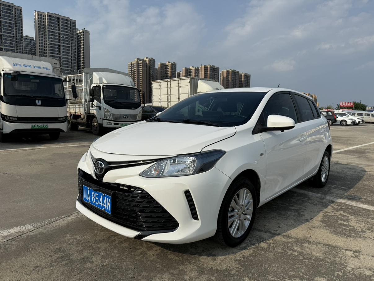 Toyota Vios 2017 thumb 9