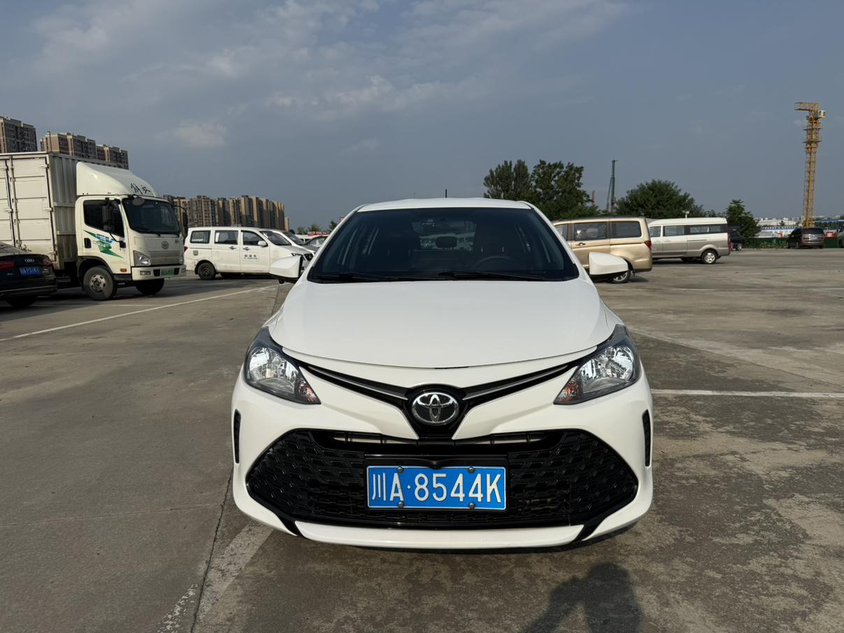 Toyota Vios 2017 thumb 10