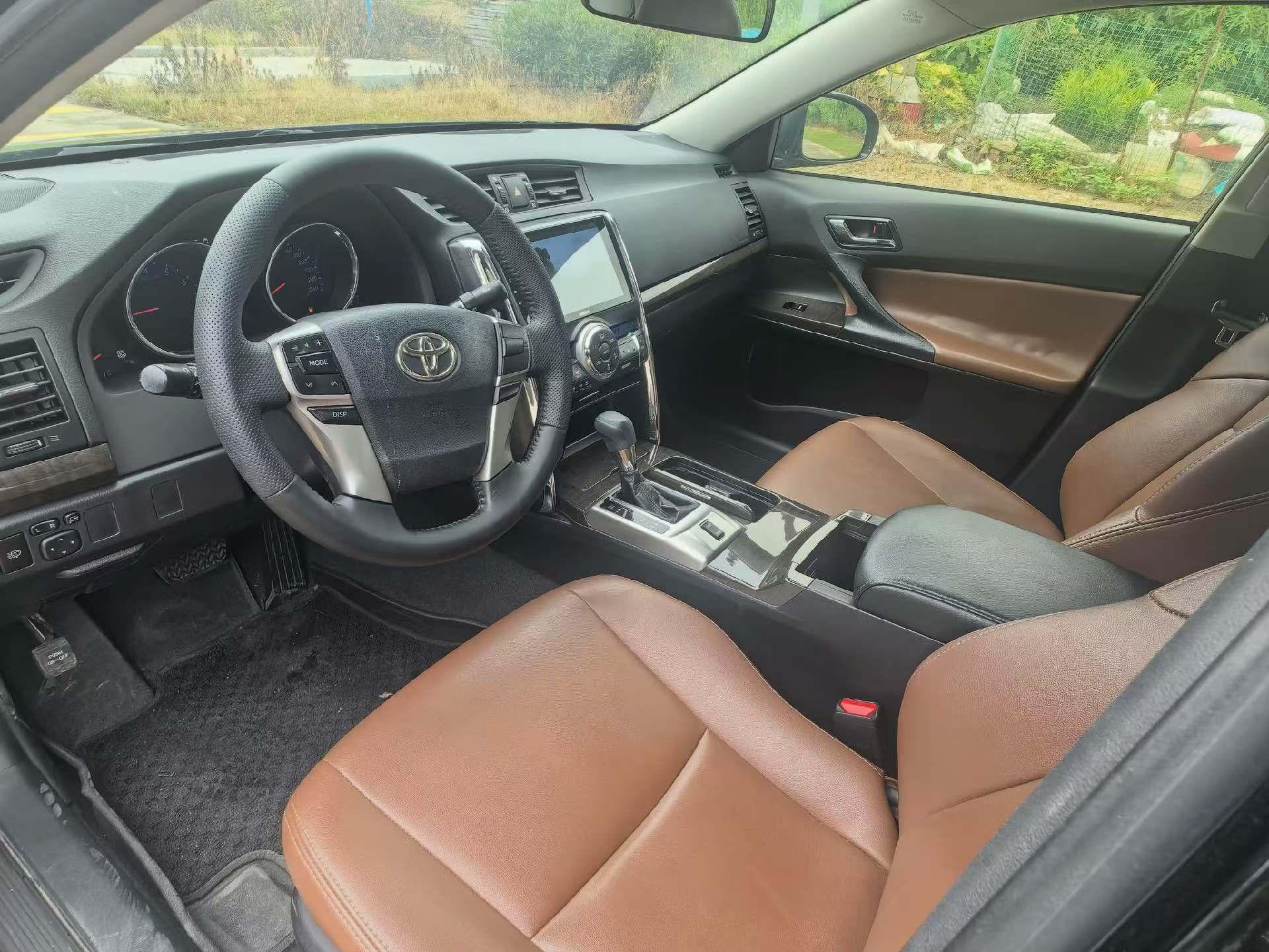 Toyota Reiz 2013 thumb 6