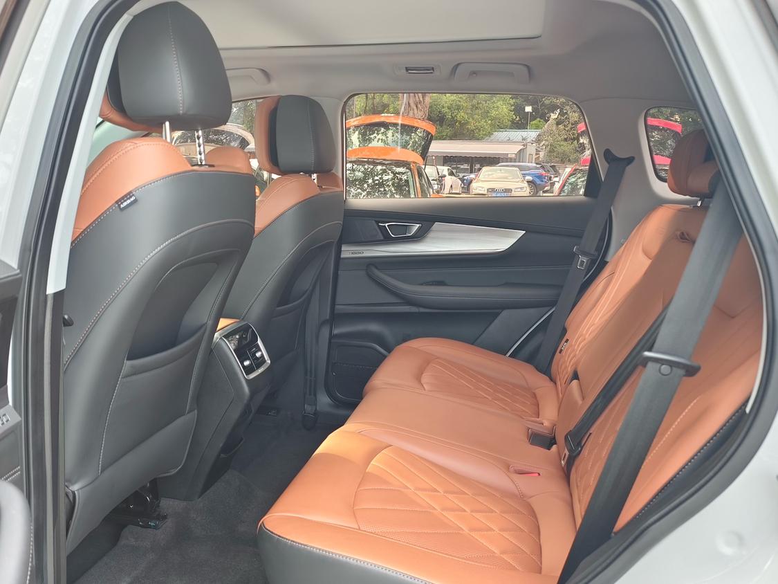Chery Tiggo 8 2021 thumb 9