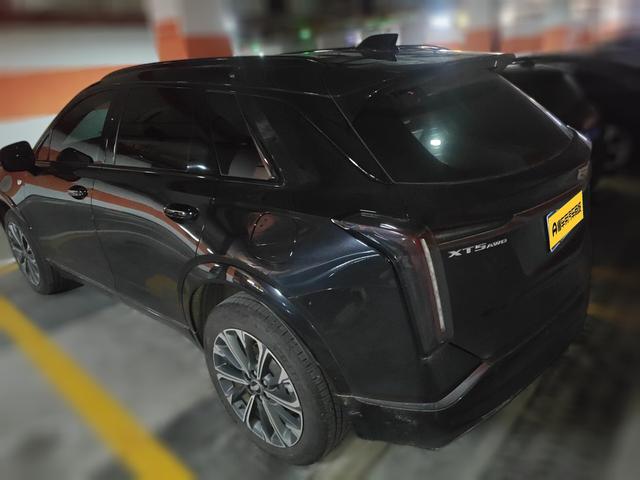 Cadillac XT5 2025 thumb 4
