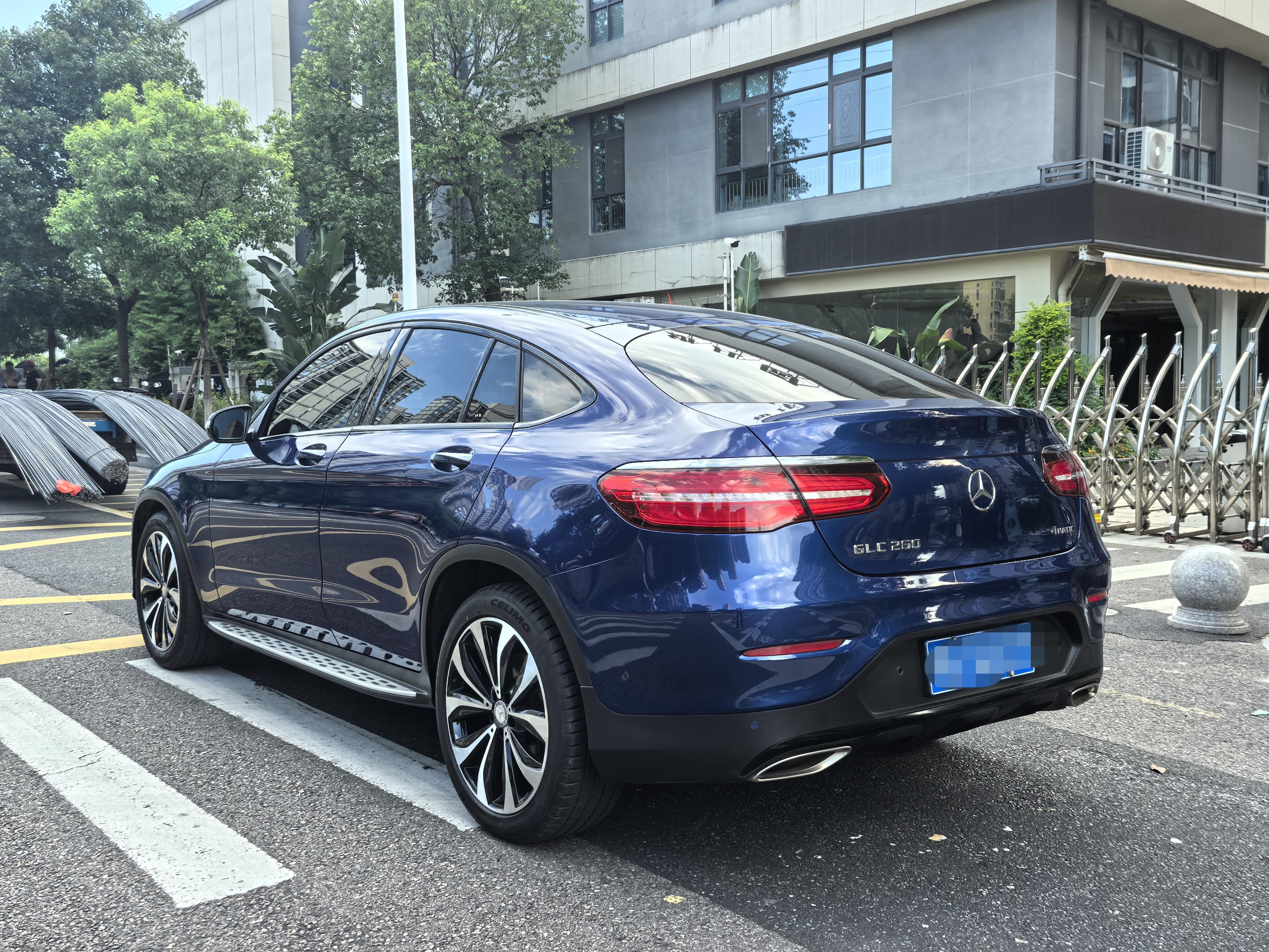 Mercedes-Benz GLC 2017 thumb 2