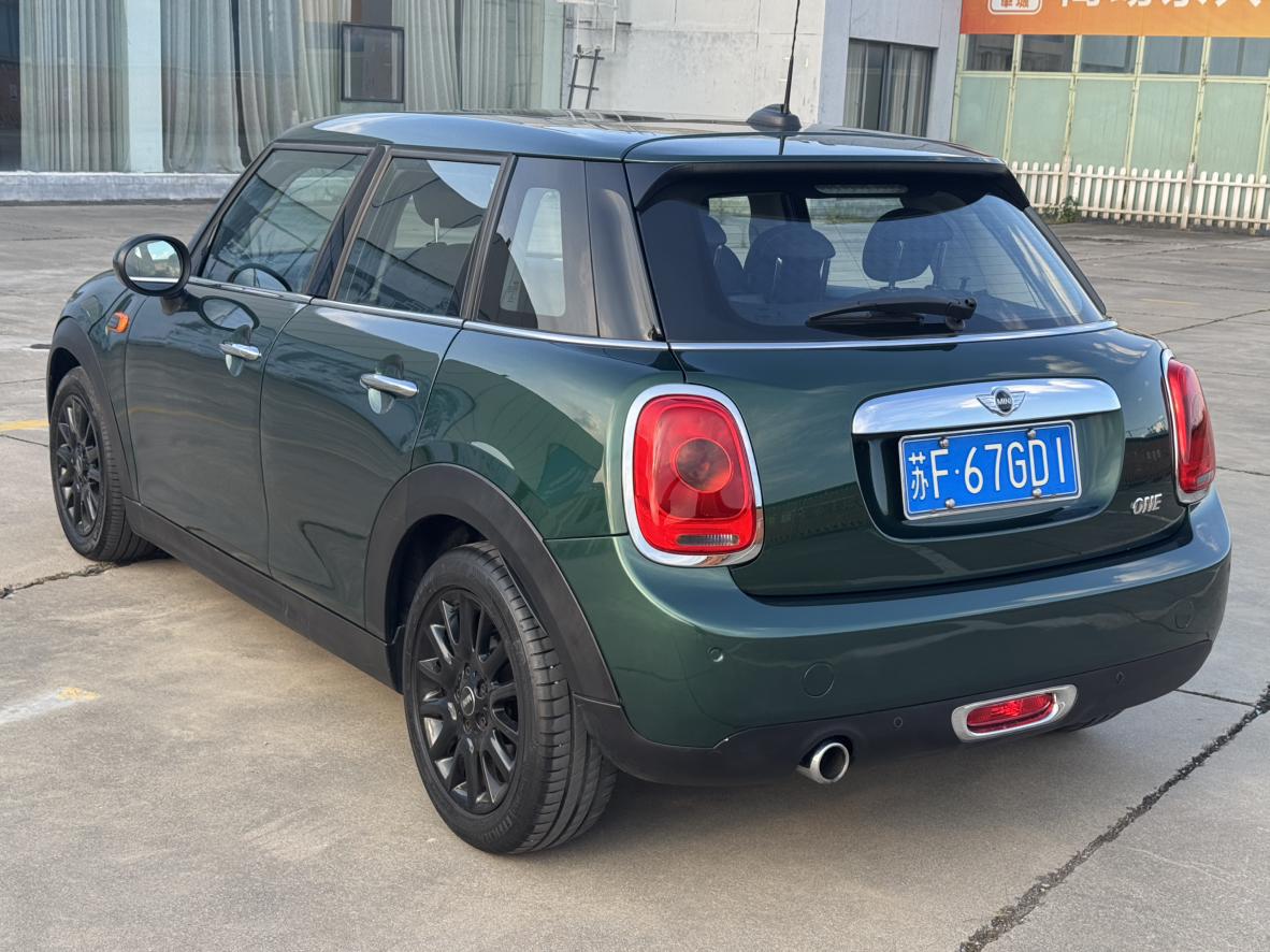 Mini Hatch 2016 thumb 2