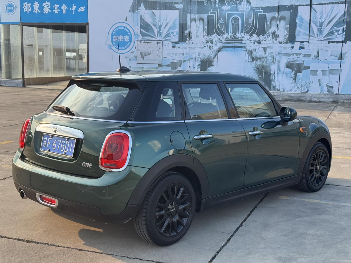 Mini Hatch 2016 thumb 4