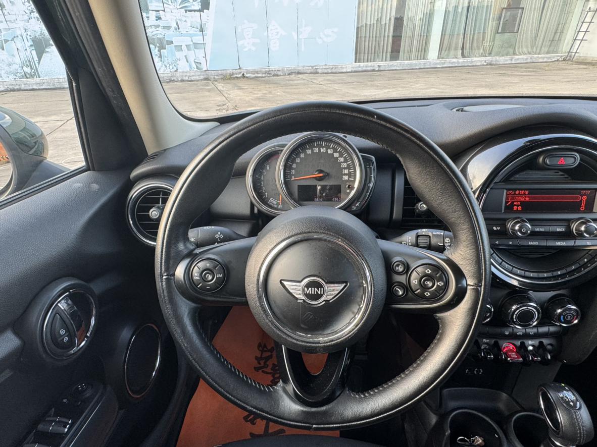 Mini Hatch 2016 thumb 10