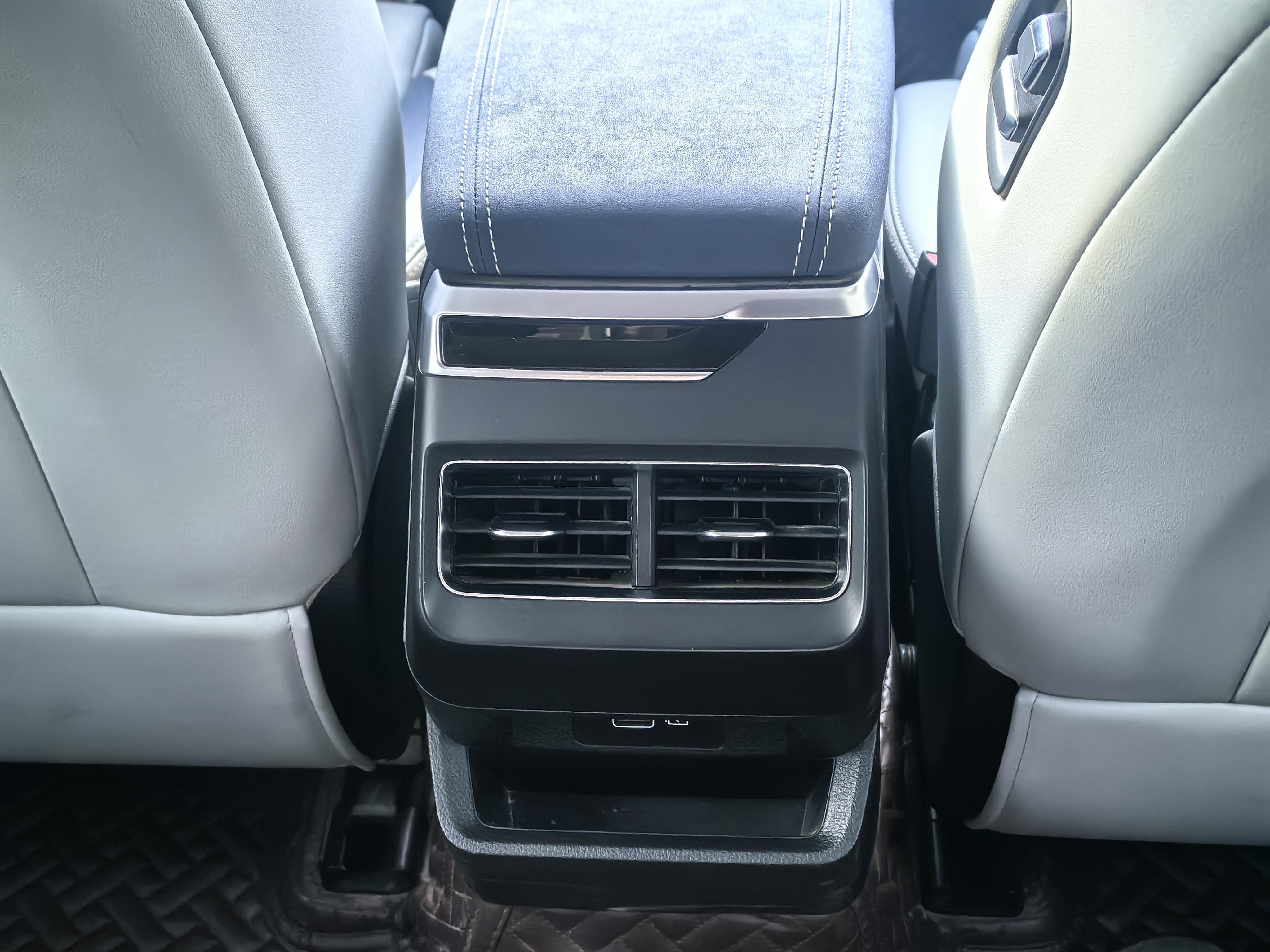 Geely Xingrui 2020 thumb 5