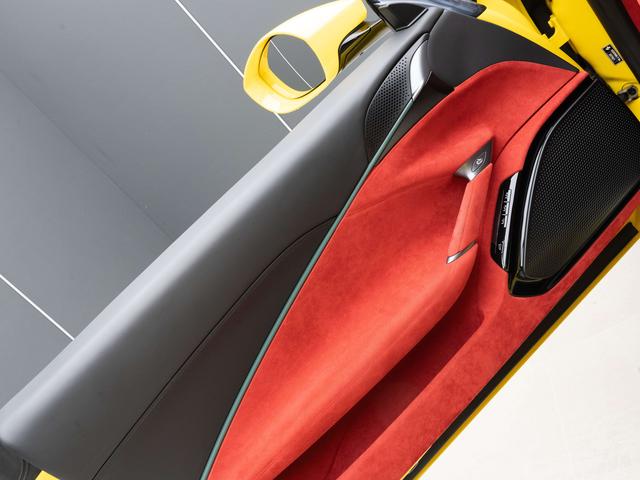 Ferrari Roma 2020 thumb 5