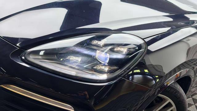 Porsche Cayenne 2020 thumb 5