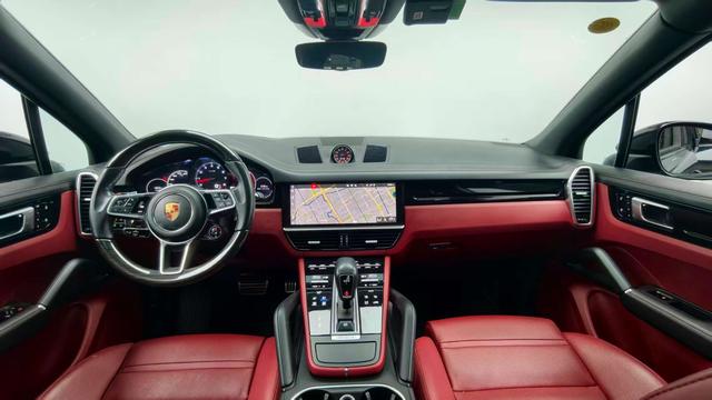 Porsche Cayenne 2020 thumb 9