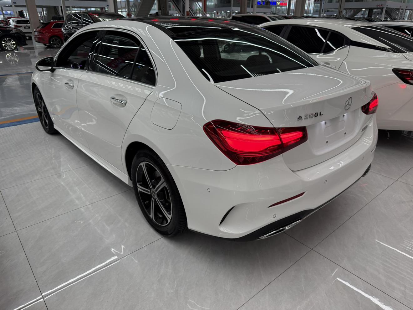 Mercedes-Benz A-Класс 2023 thumb 2