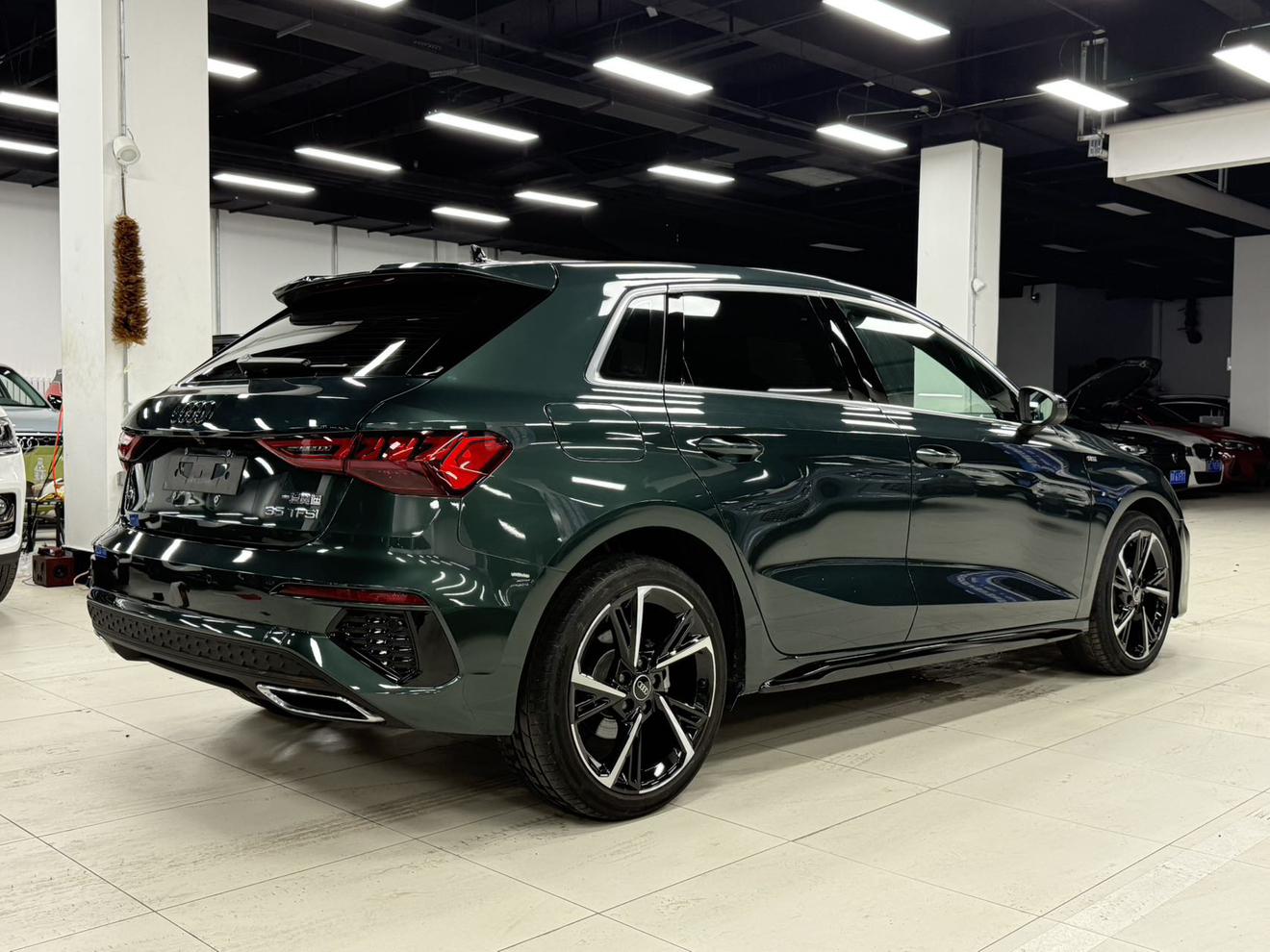 Audi A3 2023 thumb 4