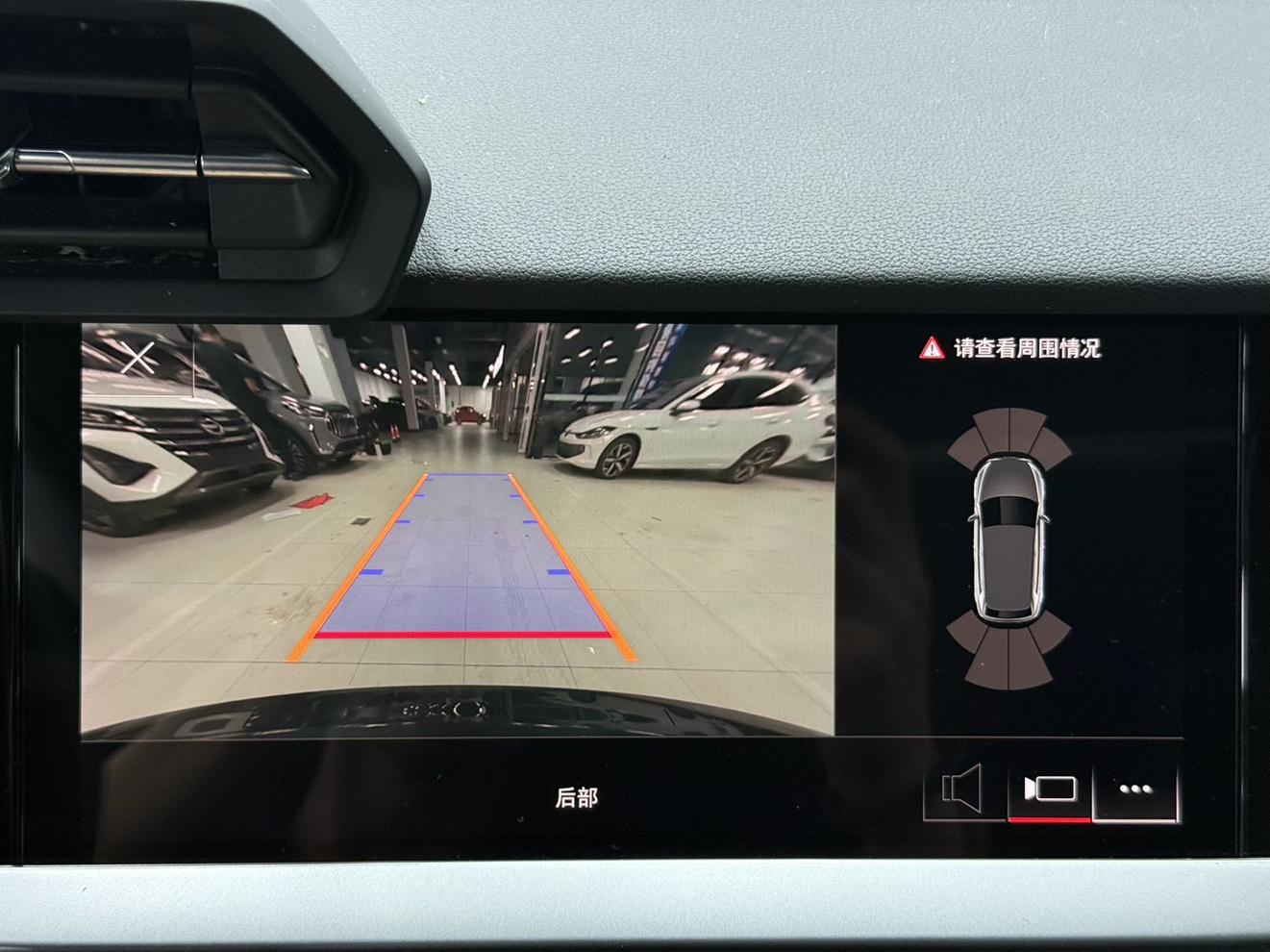 Audi A3 2023 thumb 10