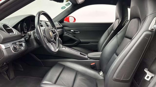 Porsche 718 2020 thumb 12