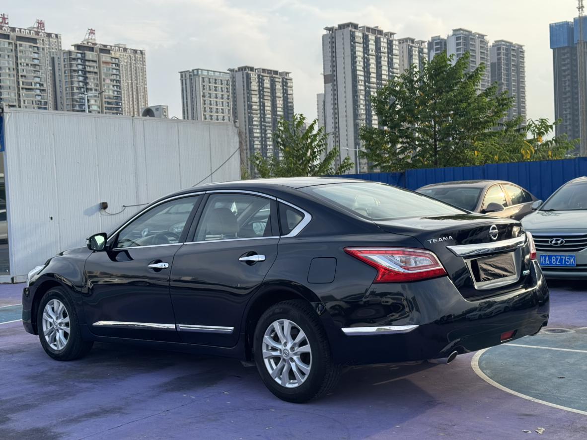 Nissan Altima 2013 thumb 2