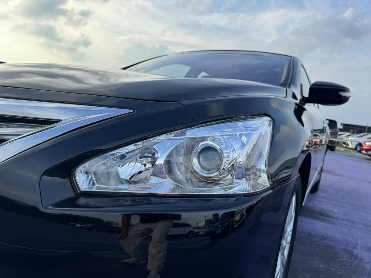 Nissan Altima 2013 thumb 5