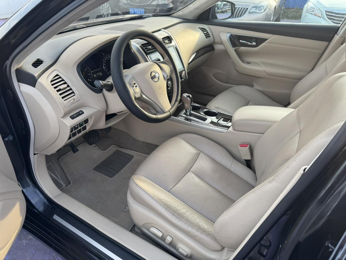 Nissan Altima 2013 thumb 9