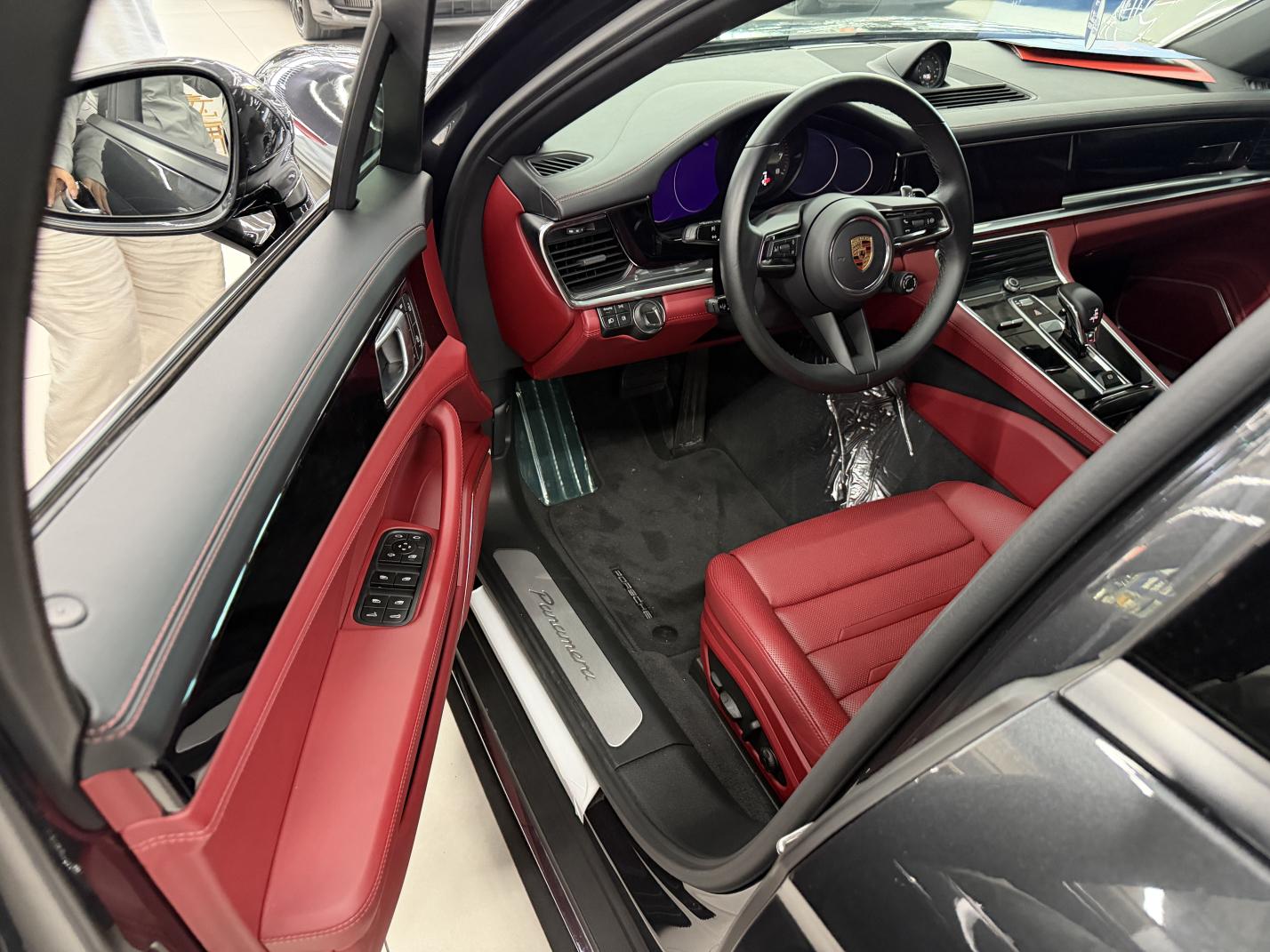 Porsche Panamera 2023 thumb 6