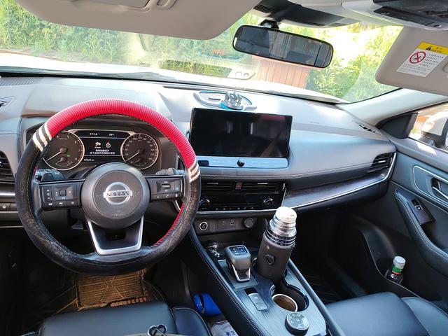 Nissan X-Trail 2021 thumb 8
