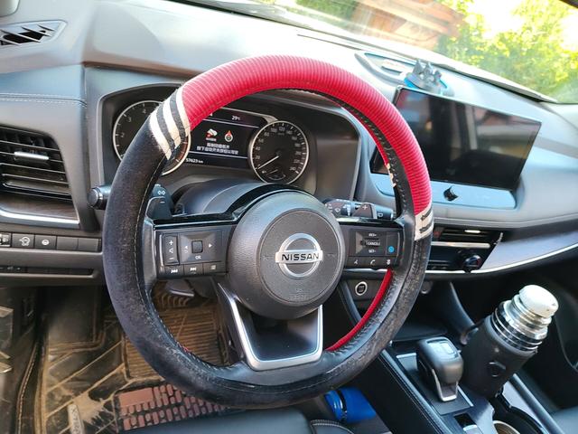 Nissan X-Trail 2021 thumb 9