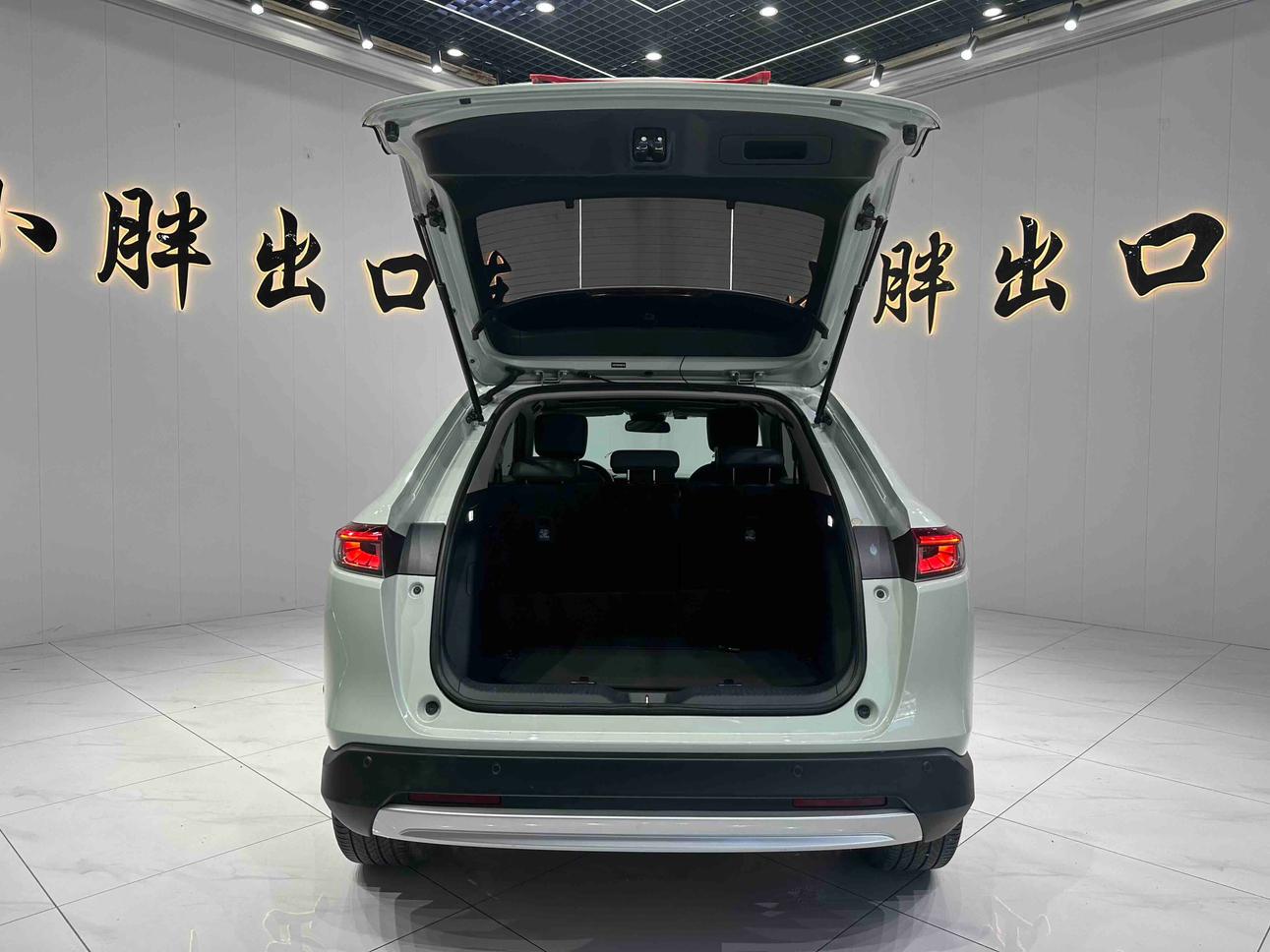Honda Vezel 2023 thumb 8